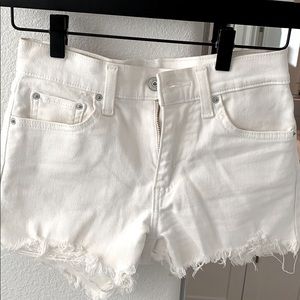 Levi’s shorts